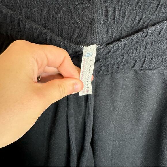 Free People Movement Sunny Skinny Joggers Sweatpants Black Size XS - Picture 4 of 5